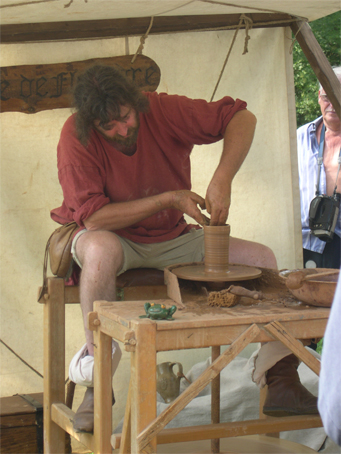 tour de potier medieval